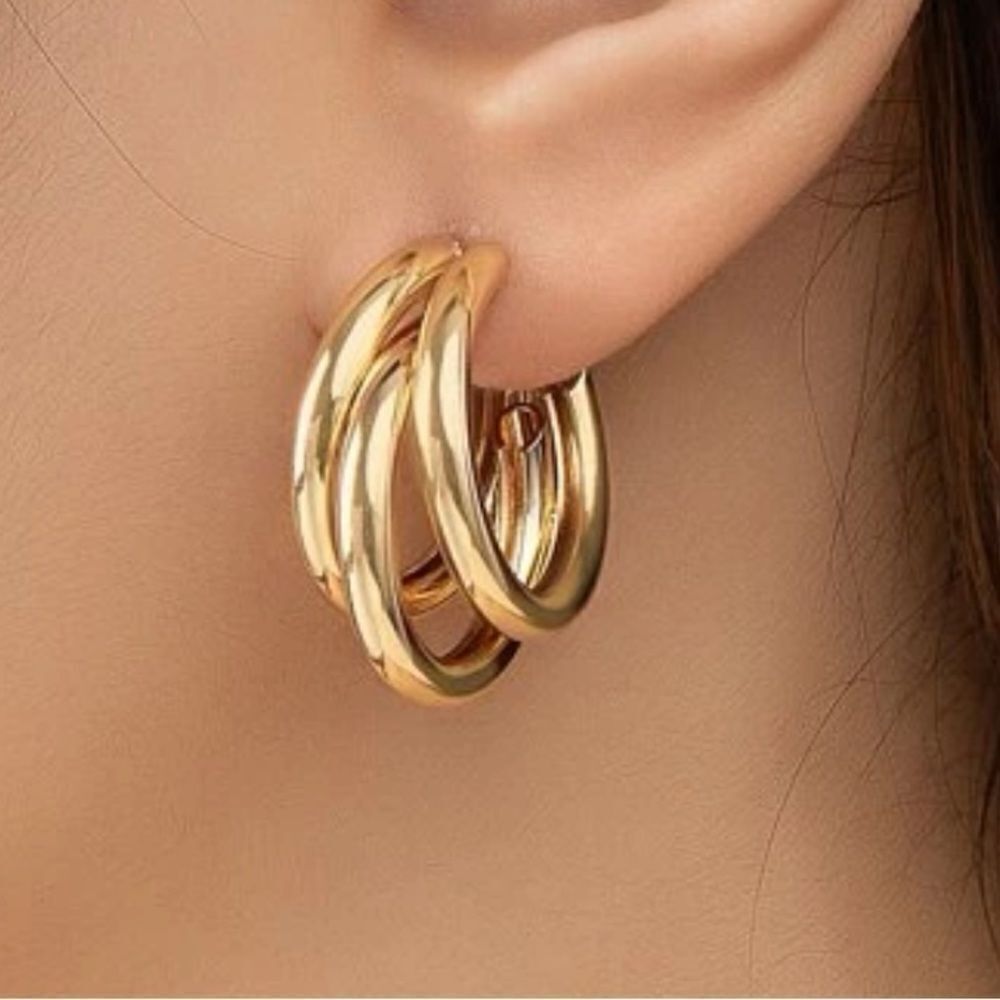 3for$20 NEW 1pair Fashionable Light Earrings